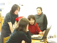 �v����������