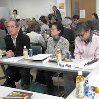 �����񍐂𒮂�(4)