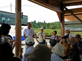 �u���[�x���[�ɂ��Đ������󂯂Ă�ʐ^