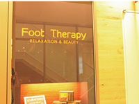 foot therapy入口　の写真